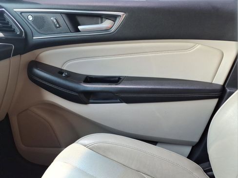 Used 2019 Ford Edge Titanium w/ Equipment Group 301A FWD image 26