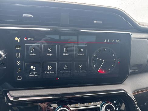 Used 2023 GMC Sierra 1500 AT4 w/ Technology Package image 22