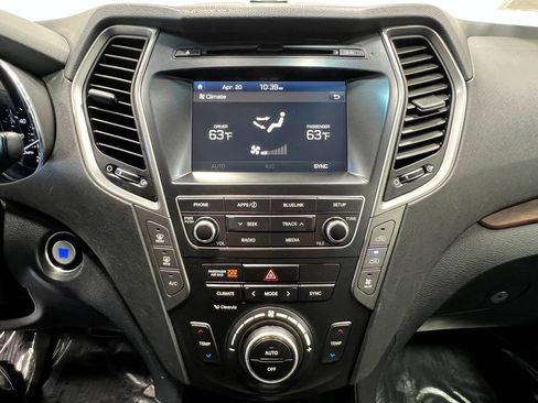 Used 2017 Hyundai Santa Fe Limited w/ Cargo Package AWD/4WD image 24