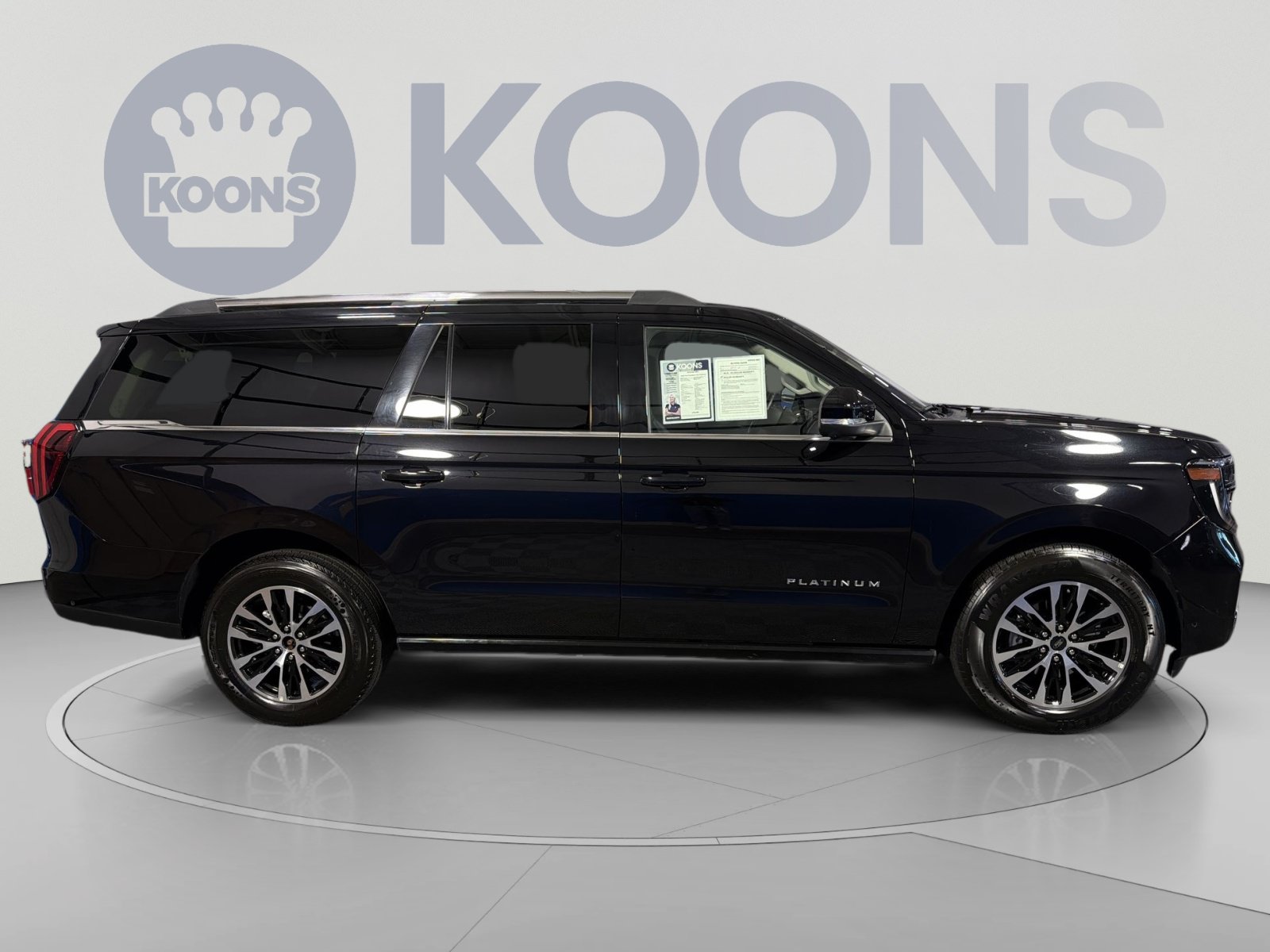 Used 2025 Ford Expedition Max Platinum AWD/4WD image 8