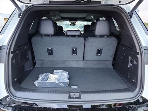 New 2026 Buick Enclave Sport Touring w/ Power Package image 6