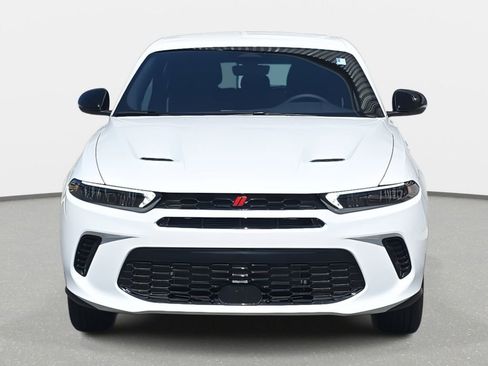 New 2025 Dodge Hornet GT image 2