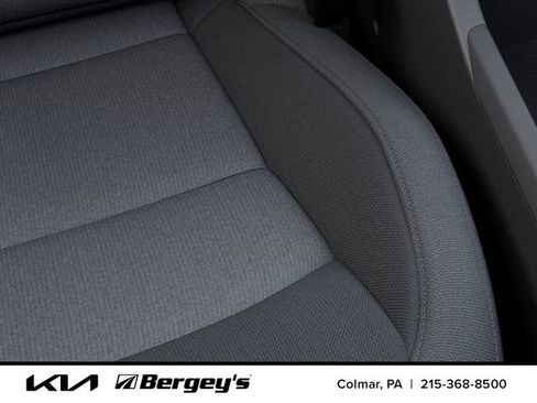 New 2026 Kia Niro LX FWD image 27