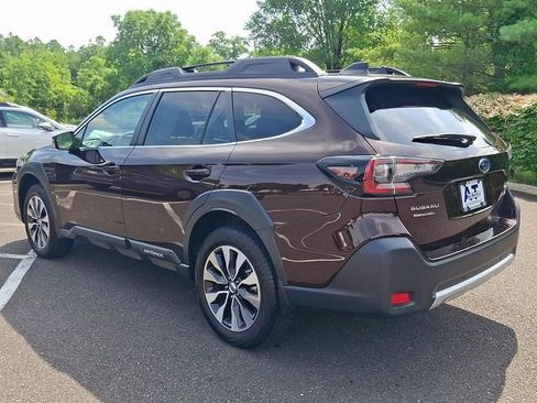Certified 2025 Subaru Outback Limited AWD/4WD image 4