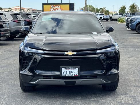 Used 2025 Chevrolet Blazer EV LT image 2
