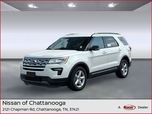Used 2019 Ford Explorer XLT w/ Equipment Group 202A FWD image 1