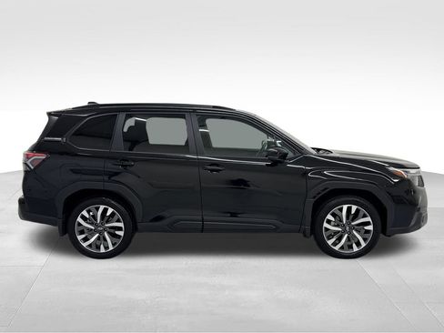 Used 2026 Subaru Forester Touring AWD/4WD image 8