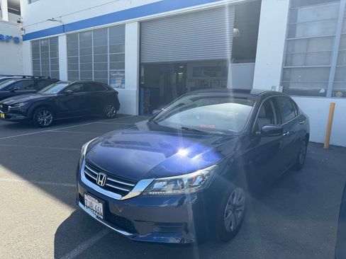 Used 2015 Honda Accord LX image 1