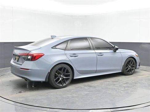 Used 2022 Honda Civic Sport image 7