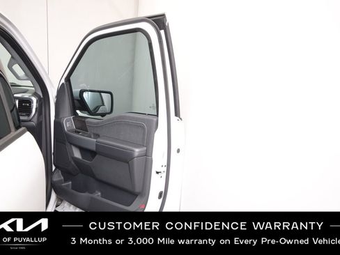 Used 2021 Ford F150 Lariat w/ Trailer Tow Package image 15