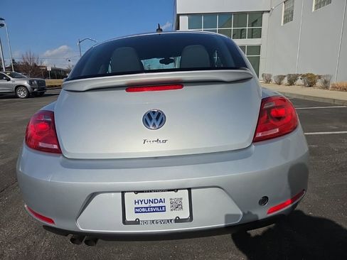 Used 2016 Volkswagen Beetle 1.8T S image 10