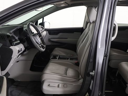 Used 2023 Honda Odyssey Elite image 27