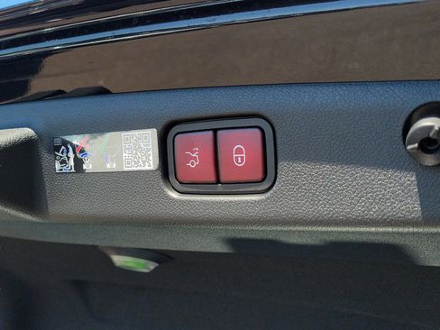 New 2026 Mercedes-Benz E 350 Sedan image 6