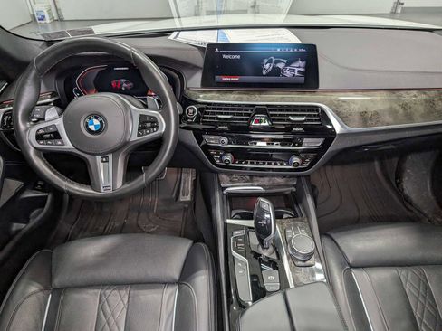 Used 2020 BMW M550i xDrive w/ Executive Package image 18