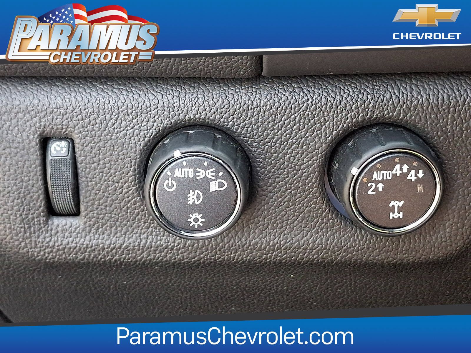Used 2021 Chevrolet Colorado LT w/ LT Convenience Package AWD/4WD image 23