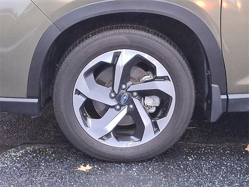 Used 2022 Subaru Forester Touring w/ Popular Package #2 image 8