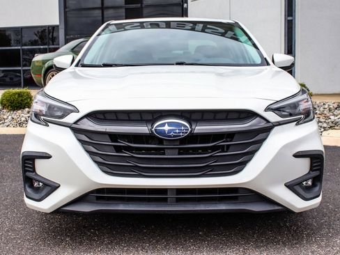 Used 2023 Subaru Legacy Limited image 2