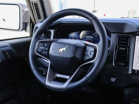 New 2026 Ford Bronco Badlands image 16