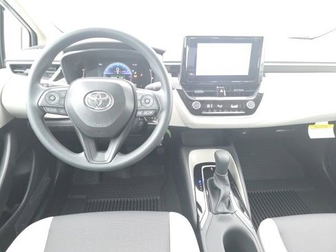 New 2026 Toyota Corolla LE image 9