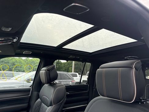 New 2026 Jeep Grand Wagoneer L Summit AWD/4WD image 17