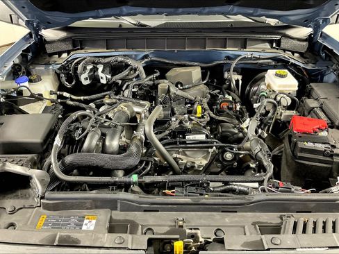 Used 2024 Ford Bronco Big Bend AWD/4WD image 29