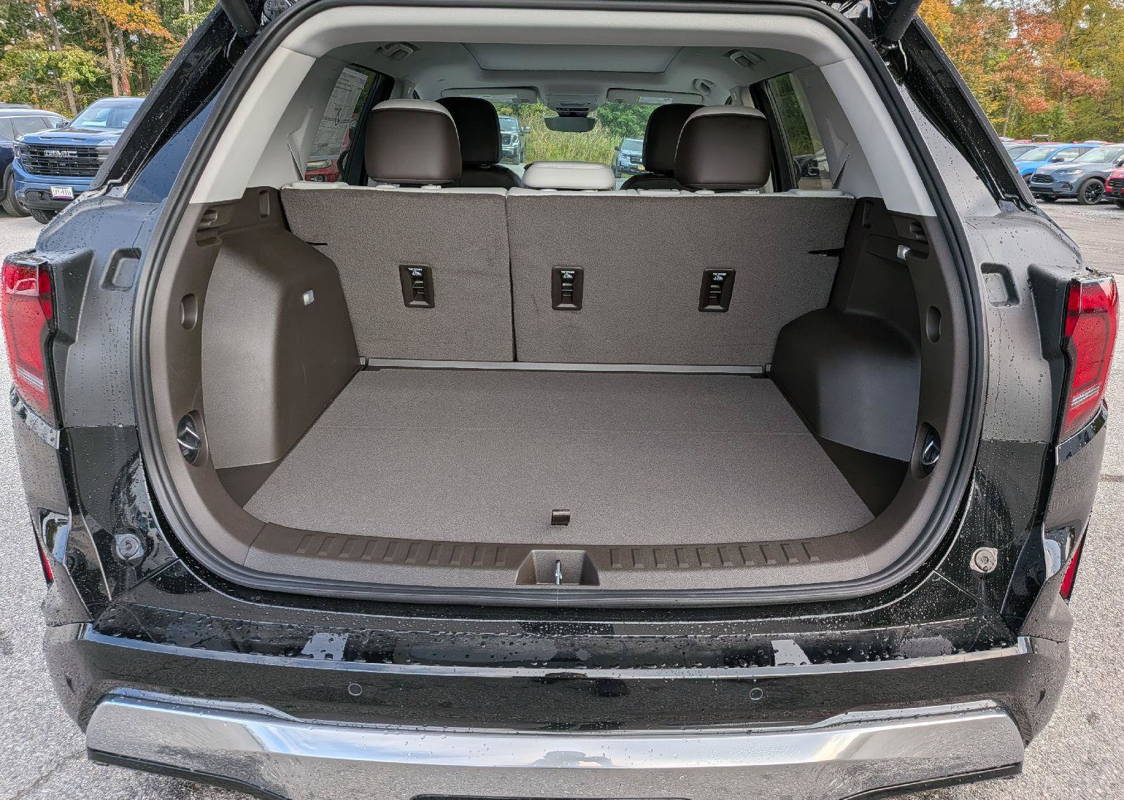 New 2027 GMC Terrain Denali AWD/4WD image 10