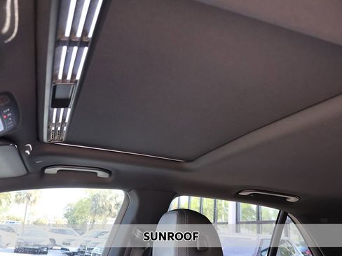 Used 2023 Mercedes-Benz GLE 450 4MATIC image 5