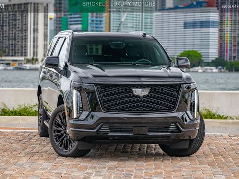 Used 2025 Cadillac Escalade Sport w/ LPO, ONYX Package AWD/4WD image 2