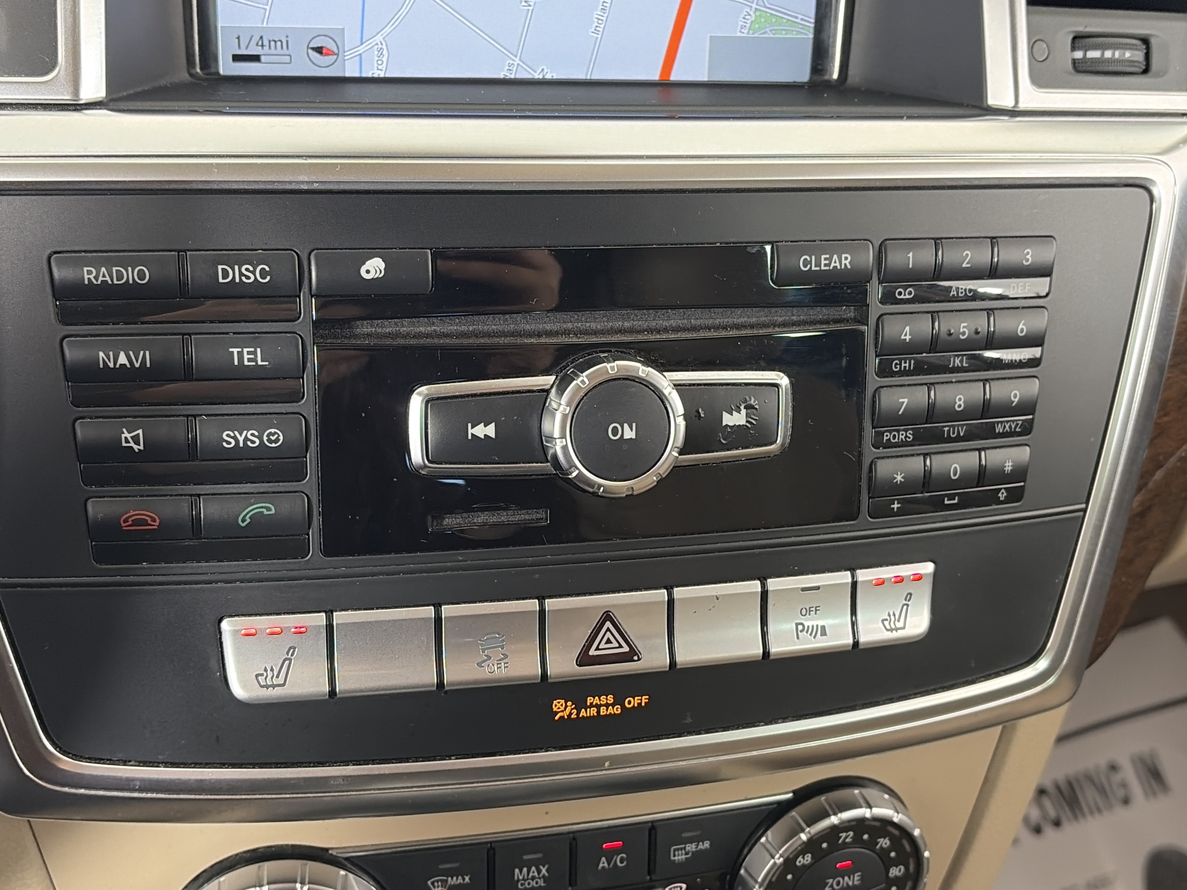 Used 2013 Mercedes-Benz GL 450 4MATIC image 24