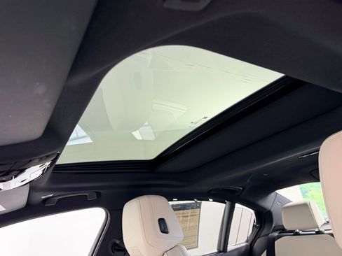 Certified 2025 BMW 530i RWD image 14