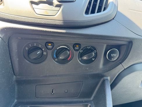 Used 2019 Ford Transit 250 130 Low Roof image 27