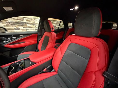 New 2025 Chevrolet Blazer EV RS image 12