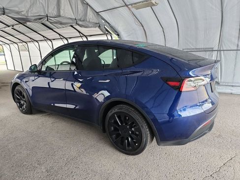 Used 2021 Tesla Model Y Long Range AWD/4WD image 3
