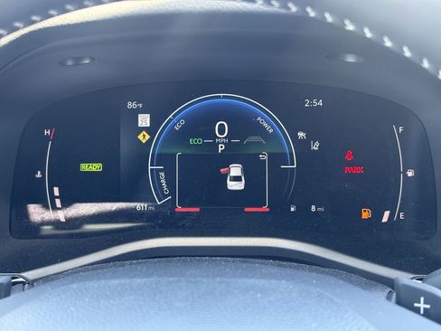 Certified 2026 Toyota Camry Hybrid image 15