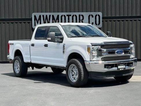 Used 2019 Ford F250 XLT AWD/4WD image 1