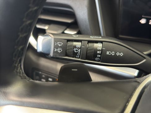 Used 2026 GMC Terrain Elevation AWD/4WD image 23