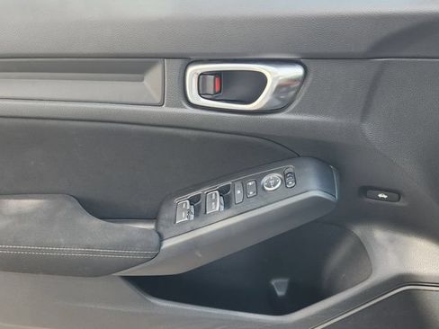 Used 2023 Honda Civic Sport image 17
