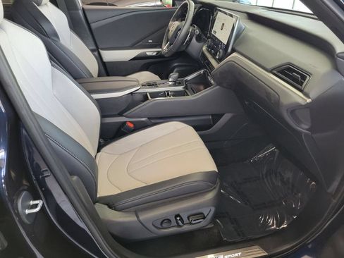 Certified 2025 Lexus TX 500h AWD w/ Technology Package image 16