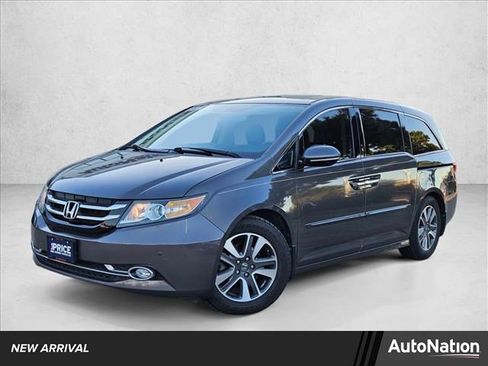Used 2014 Honda Odyssey Touring image 1