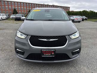 Used 2023 Chrysler Pacifica Limited video 2