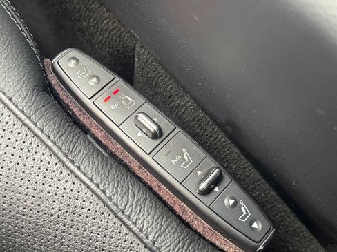 Used 2014 Mercedes-Benz CLS 550 image 23