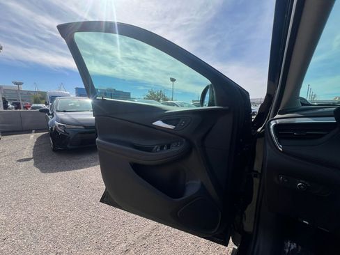 Used 2025 Buick Encore GX Preferred image 20