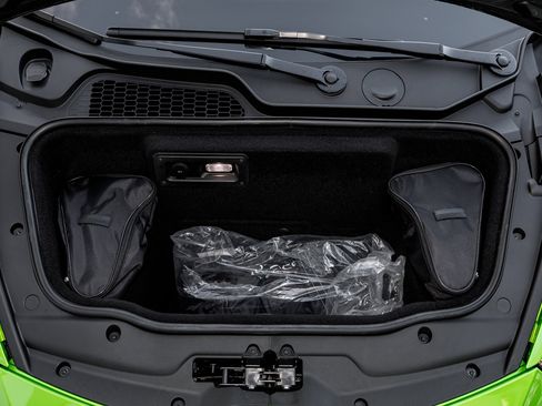 Used 2023 Lamborghini Huracan Tecnica image 40