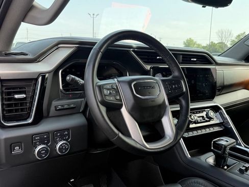 Used 2024 GMC Sierra 1500 Denali w/ Denali Reserve Package AWD/4WD image 11