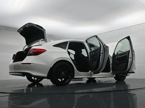 Used 2024 Honda Civic Sport image 45