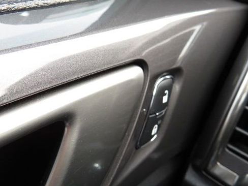 Certified 2019 Ford Ranger Lariat w/ Equipment Group 501A Mid image 27