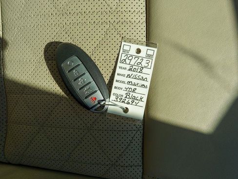 Used 2018 Nissan Maxima Platinum FWD image 34