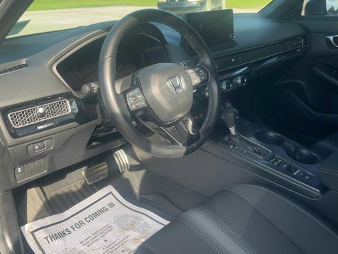 Used 2025 Honda Civic Sport image 14