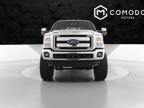 Used 2015 Ford F250 Lariat w/ Chrome Package image 8