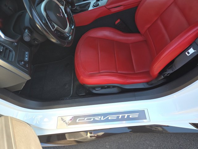 Certified 2017 Chevrolet Corvette Z06 w/ Z07 Performance Package RWD image 9